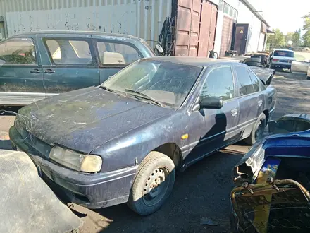 Nissan Primera 1993 года за 300 000 тг. в Риддер