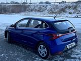 Hyundai i20 2023 года за 6 700 000 тг. в Караганда – фото 3