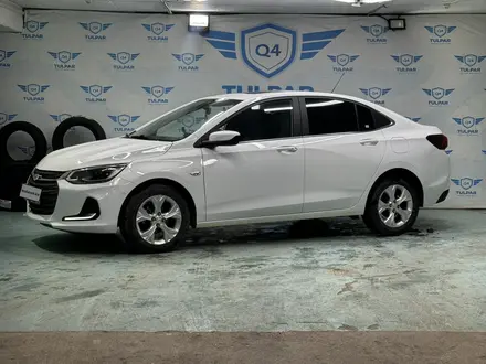 Chevrolet Onix 2021 года за 7 600 000 тг. в Астана – фото 2