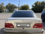 Mercedes-Benz E 230 1996 года за 2 700 000 тг. в Атбасар – фото 5