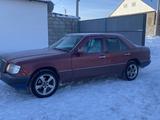 Mercedes-Benz E 200 1994 года за 1 600 000 тг. в Жезказган