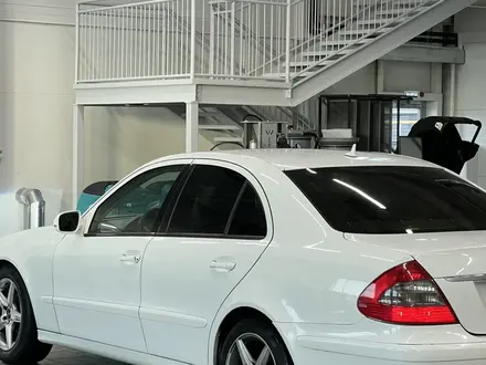 Mercedes-Benz E-Класс 2007 года за 8 000 000 тг. в Астана – фото 3