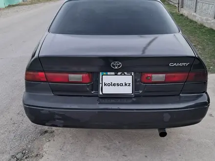 Toyota Camry 1998 года за 2 800 000 тг. в Тараз – фото 4