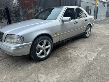 Mercedes-Benz C 280 1995 года за 1 650 000 тг. в Алматы – фото 15