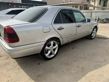 Mercedes-Benz C 280 1995 года за 1 650 000 тг. в Алматы – фото 5