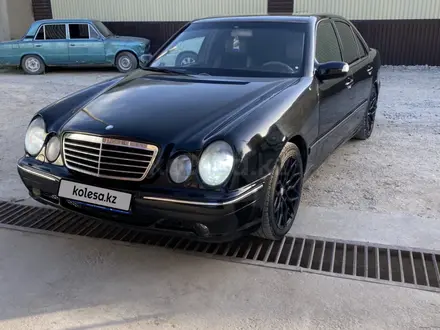 Mercedes-Benz E 320 2000 года за 4 900 000 тг. в Шымкент