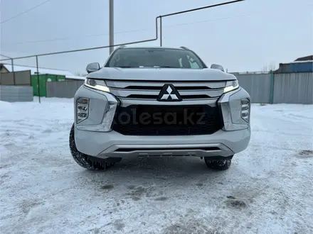 Mitsubishi Pajero Sport 2020 года за 16 300 000 тг. в Астана – фото 2