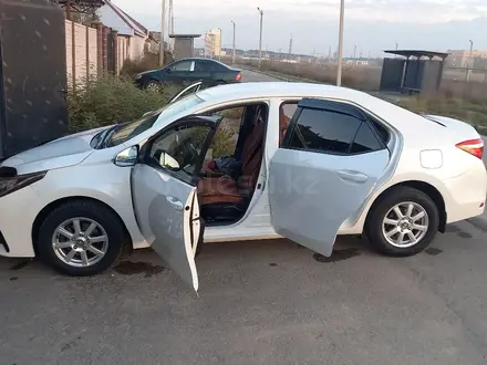 Toyota Corolla 2018 года за 8 550 000 тг. в Алматы – фото 28
