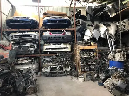 Блок,головка на Мазда,Mazda Двигатель за 66 500 тг. в Алматы