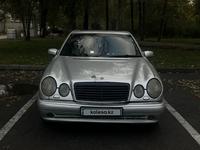 Mercedes-Benz E 430 1995 года за 3 600 000 тг. в Алматы