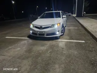 Toyota Camry, 2013