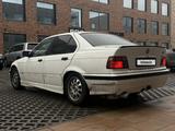 BMW 320 1993 годаүшін1 357 425 тг. в Алматы – фото 4