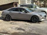 Hyundai Elantra 2022 года за 10 000 000 тг. в Алматы – фото 3