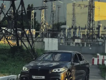 BMW 528 2010 года за 8 400 000 тг. в Алматы – фото 2
