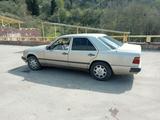 Mercedes-Benz E 200 1990 годаfor1 200 000 тг. в Алматы – фото 2