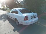 Volkswagen Passat 2003 годаүшін2 200 000 тг. в Уральск – фото 4