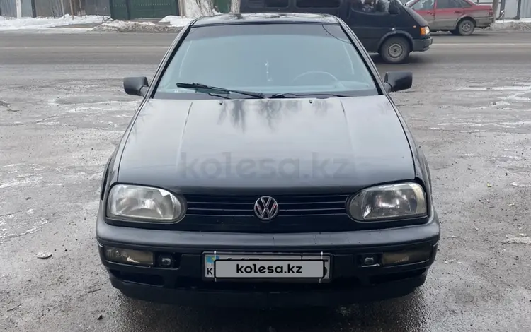 Volkswagen Golf 1993 годаfor1 300 000 тг. в Алматы