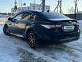 Toyota Camry 2018 года за 13 100 000 тг. в Астана – фото 6