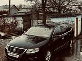 Volkswagen Passat 2009 года за 3 500 000 тг. в Алматы – фото 4