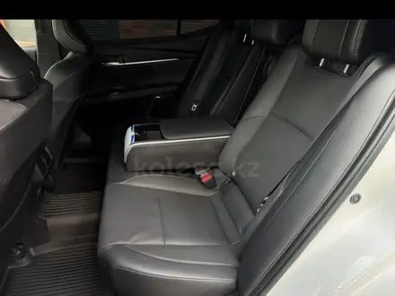 Toyota Camry 2025 года за 22 300 000 тг. в Алматы – фото 9