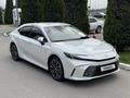 Toyota Camry 2025 года за 22 300 000 тг. в Алматы