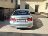 Chevrolet Cruze 2013 годаүшін3 500 000 тг. в Шымкент – фото 2