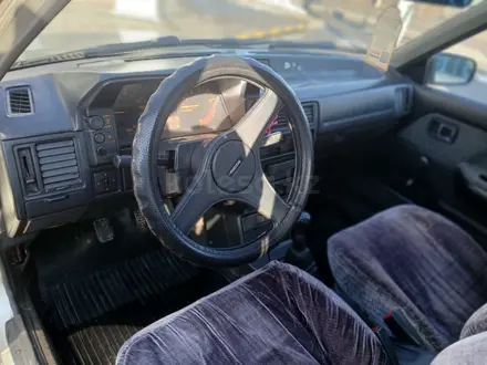 Mazda 323 1988 года за 600 000 тг. в Алматы – фото 11