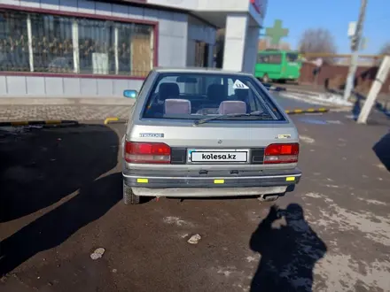 Mazda 323 1988 года за 600 000 тг. в Алматы – фото 3