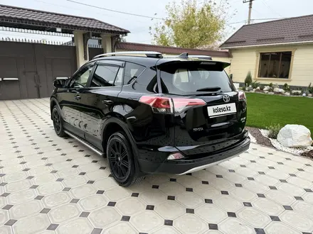 Toyota RAV4 2018 года за 14 000 000 тг. в Шымкент – фото 6