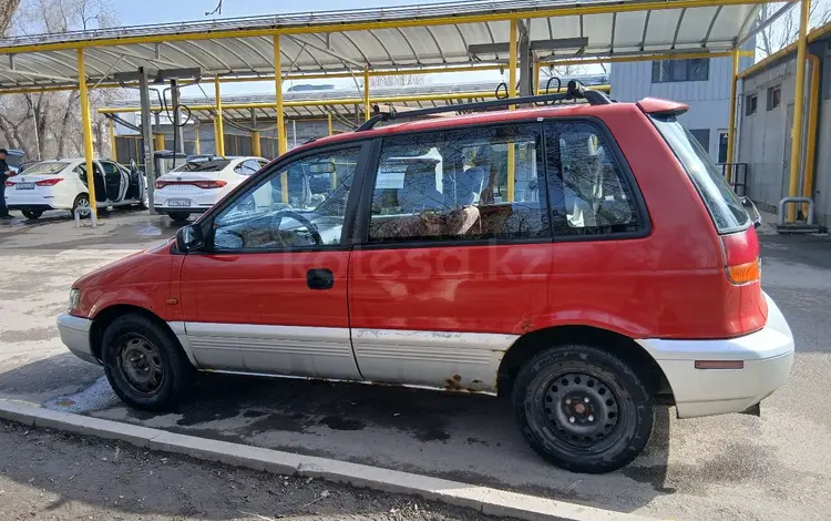 Mitsubishi Space Runner 1993 года за 800 000 тг. в Алматы