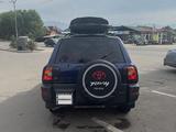Toyota RAV4 1996 года за 2 700 000 тг. в Отеген-Батыр – фото 4