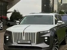 Hongqi E-HS9, 2022