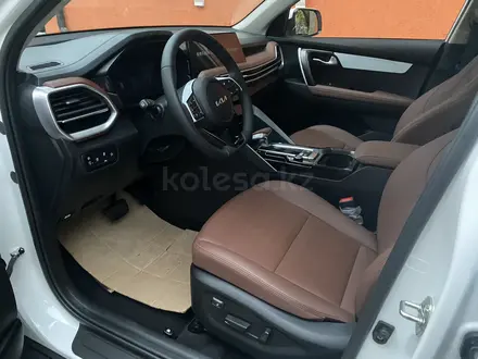 Kia Sportage 2024 года за 12 700 000 тг. в Петропавловск – фото 14