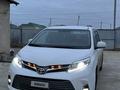 Toyota Sienna 2015 годаүшін9 000 000 тг. в Атырау