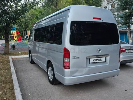 Toyota Hiace 2011 года за 8 650 000 тг. в Астана