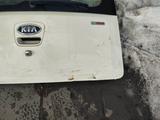 Крышка багажника Kia за 100 000 тг. в Костанай – фото 5