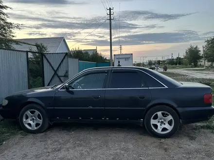Audi A6 1996 года за 1 800 000 тг. в Уральск