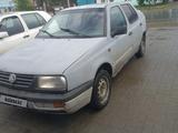 Volkswagen Vento 1992 года за 250 000 тг. в Актобе – фото 3