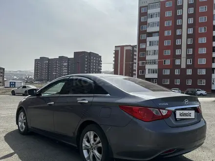 Hyundai Sonata 2012 года за 7 500 000 тг. в Усть-Каменогорск – фото 3