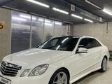 Mercedes-Benz E 200 2012 года за 10 000 000 тг. в Астана