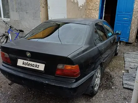 BMW 318 1994 года за 1 500 000 тг. в Алматы