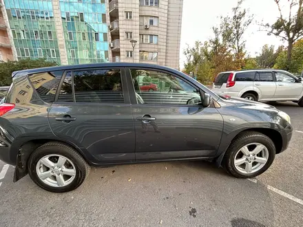 Toyota RAV4 2006 года за 7 100 000 тг. в Алматы – фото 9