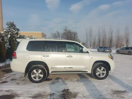 Toyota Land Cruiser 2012 года за 23 000 000 тг. в Алматы – фото 3