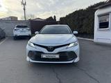 Toyota Camry 2019 года за 13 900 000 тг. в Алматы – фото 3