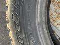 Зимные шины на зиму с шипами 195/65R15 за 50 000 тг. в Караганда – фото 3