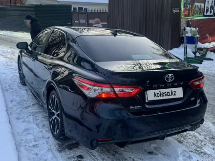 Toyota Camry 2019 года за 12 000 000 тг. в Алматы – фото 3