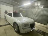 Chrysler 300C 2005 года за 3 200 000 тг. в Караганда – фото 4