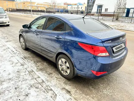 Hyundai Solaris 2015 года за 6 300 000 тг. в Актобе – фото 5