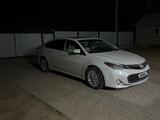 Toyota Avalon 2014 годаfor8 000 000 тг. в Атырау