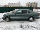 Mercedes-Benz C 280 1994 года за 2 100 000 тг. в Караганда – фото 3